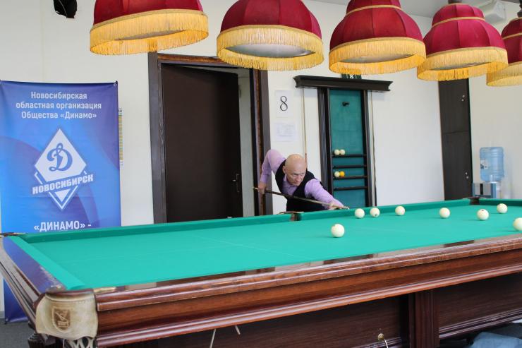 В Новосибирске провели турнир по бильярду, посвященный годовщине образования Общества «Динамо» 