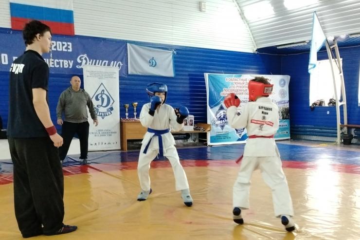 В Саратове юные динамовцы приняли участие в соревнованиях по рукопашному бою 