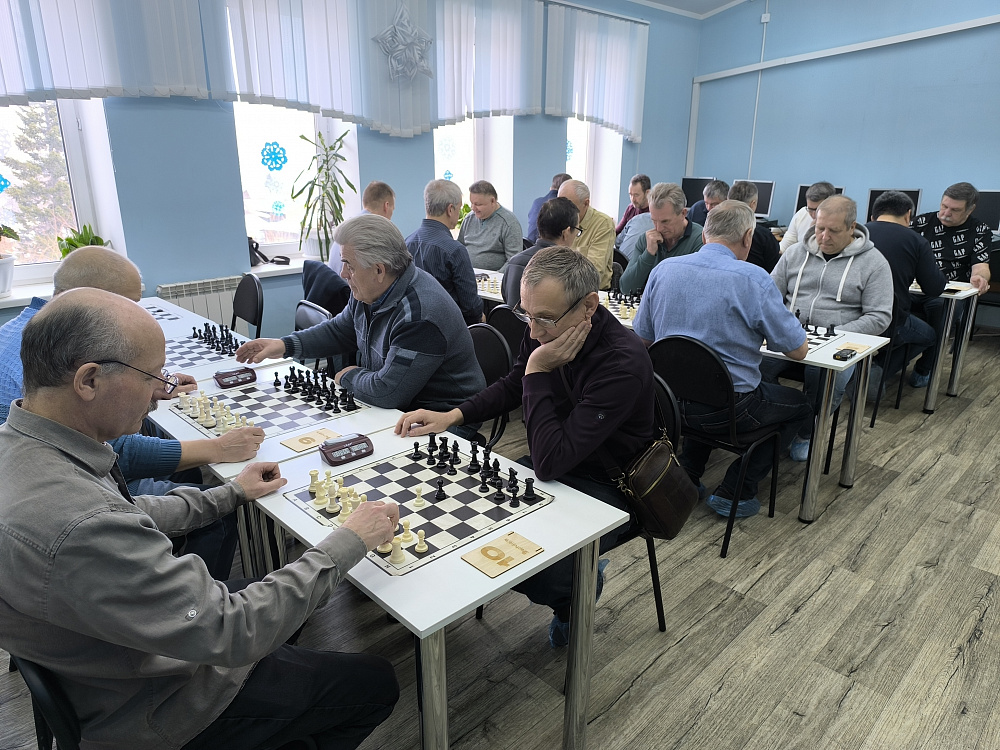 Красноярск. Итоги динамовских соревнований по шахматам среди ветеранов