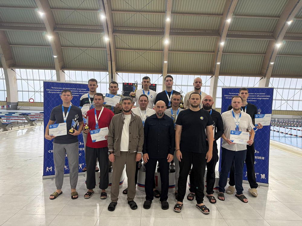 В Грозном состоялся динамовский чемпионат по плаванию