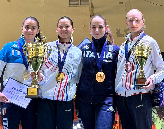 Спортсменки «Динамо» завоевали медали на этапах Кубка мира по фехтованию среди юниоров