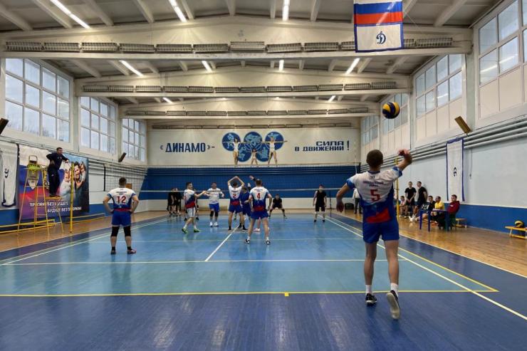 В Ульяновске завершился чемпионат «Динамо» по волейболу среди полицейских 