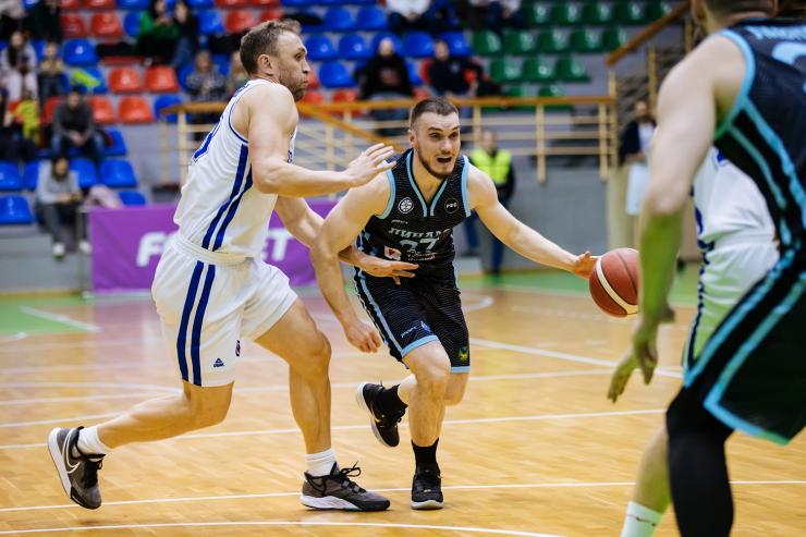 Баскетболисты приморского «Динамо» выиграли у «Новосибирска» в мужской Суперлиге 